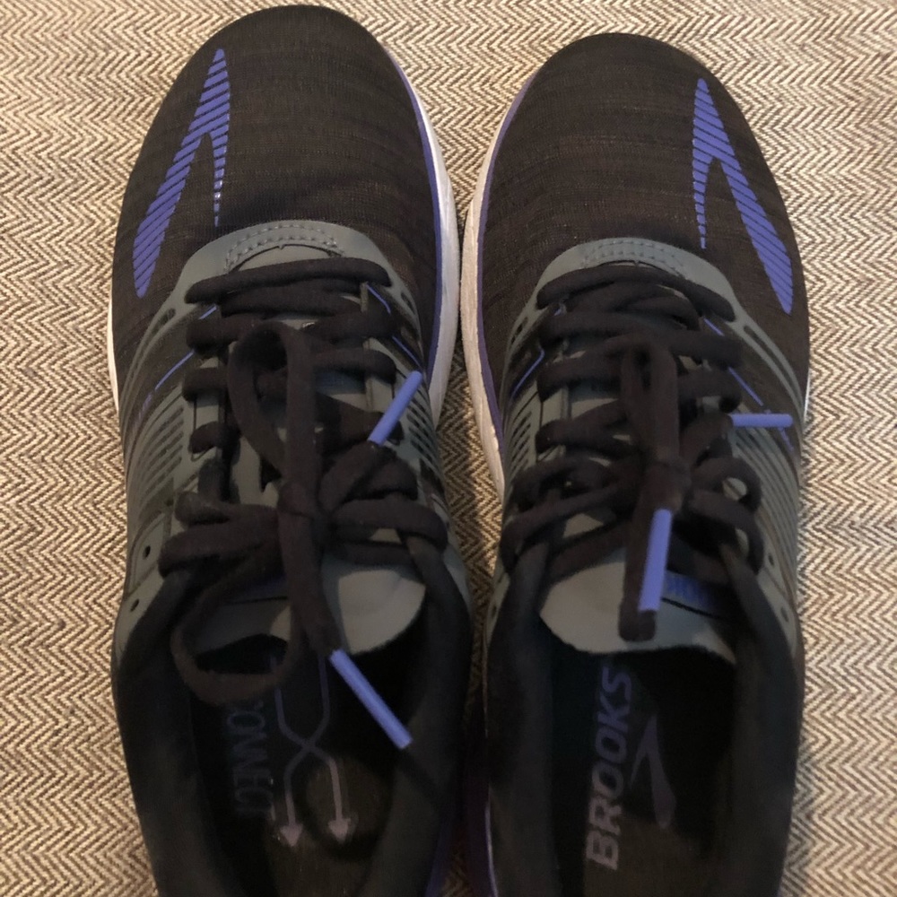 Women’s Brooks Pure Cadence Sz 8.5